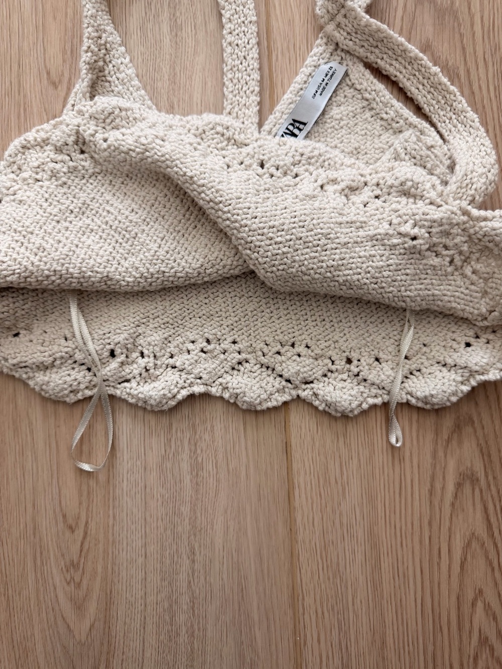 EUC Zara Cream Knit Cropped Tank Top - Picture 3 of 3